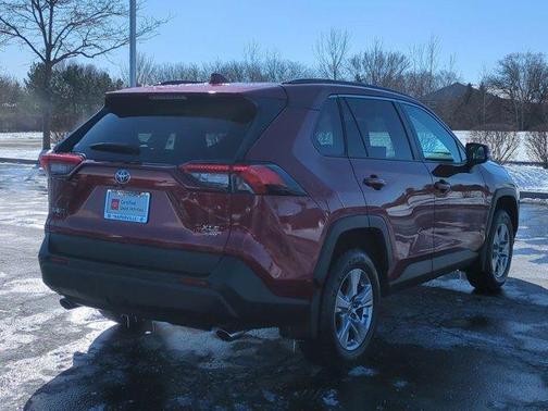 2022 Toyota RAV4 XLE