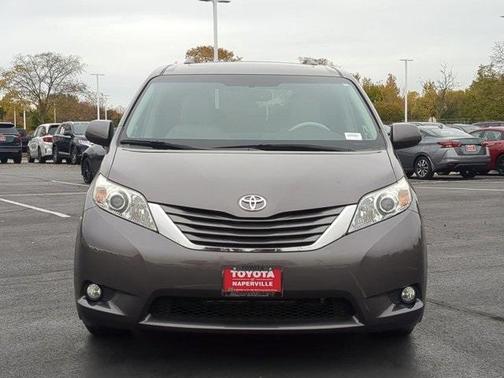 2011 Toyota Sienna XLE