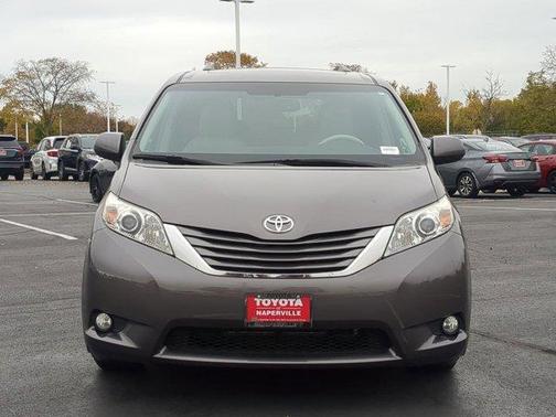 2011 Toyota Sienna XLE