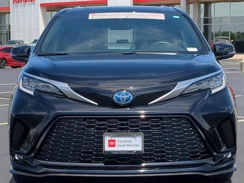 2024 Toyota Sienna XSE 7 Passenger