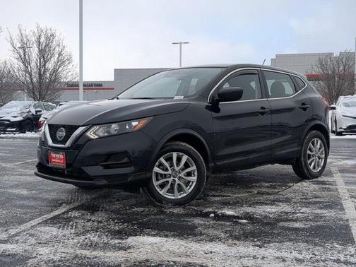 2022 Nissan Rogue Sport S