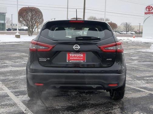 2022 Nissan Rogue Sport S