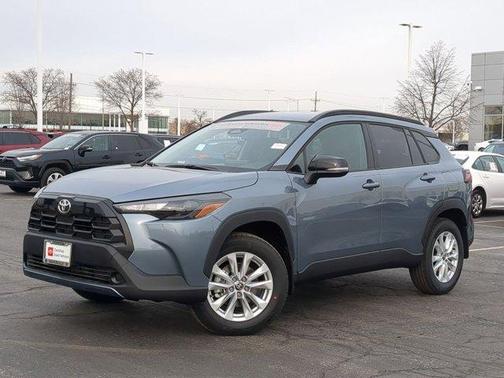 2026 Toyota Corolla Cross LE