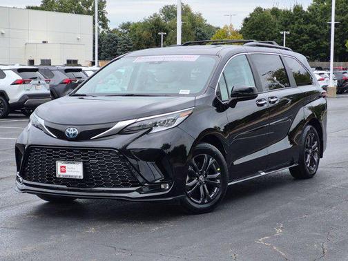 Midnight Black Metallic 2024 Toyota Sienna XSE 7 Passenger