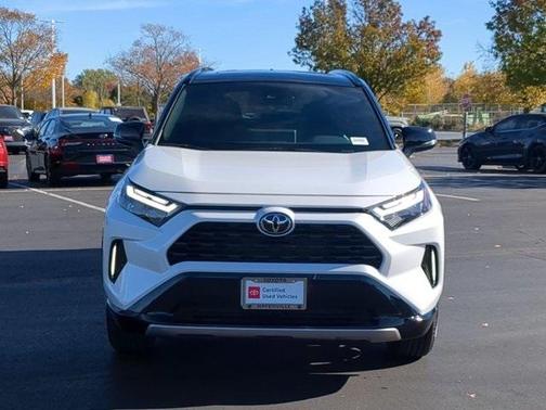 2025 Toyota RAV4 Hybrid SE