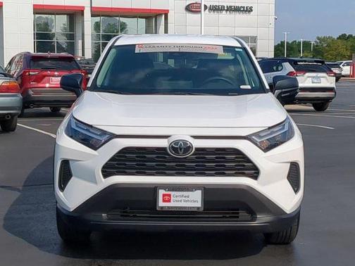2024 Toyota RAV4 LE
