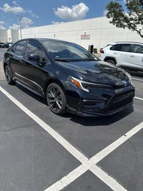 2024 Toyota Corolla Hybrid SE