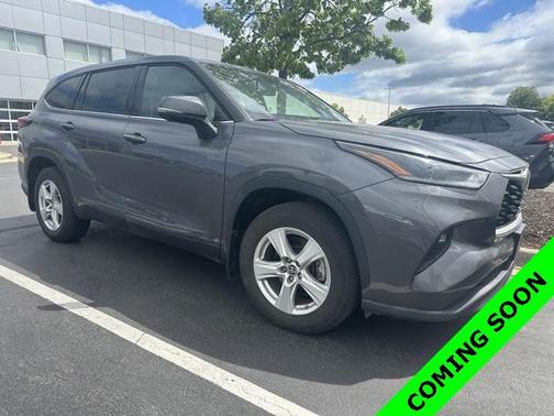 2021 Toyota Highlander LE