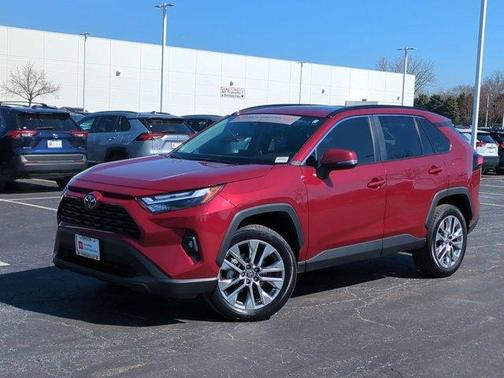 2025 Toyota RAV4 XLE Premium