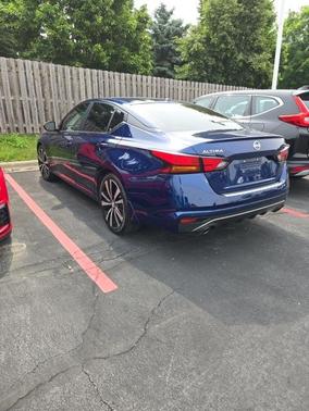 2020 Nissan Altima SR FWD