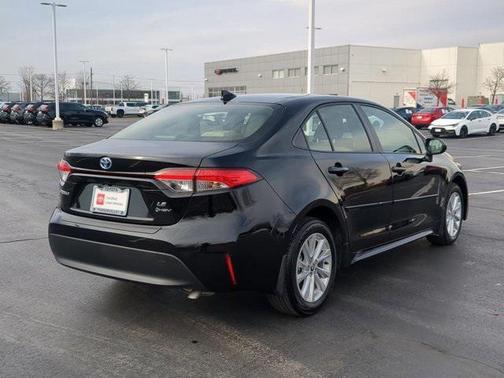 2025 Toyota Corolla Hybrid LE