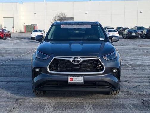 2024 Toyota Highlander XLE