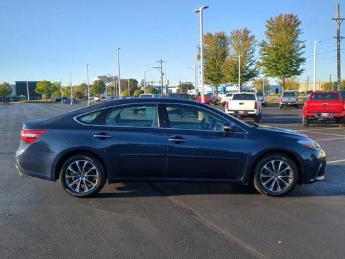 2018 Toyota Avalon XLE Premium
