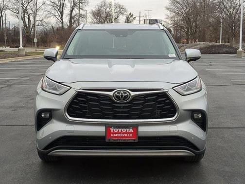 2025 Toyota Highlander Platinum