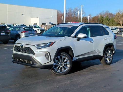 2024 Toyota RAV4 XLE Premium