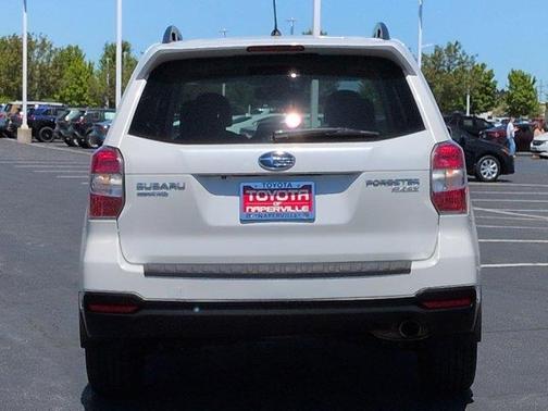 Satin White Pearl 2015 Subaru Forester 2.5i Limited