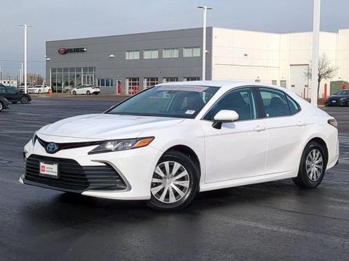 2022 Toyota Camry LE