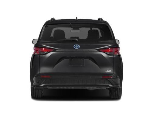 2026 Toyota Sienna XSE 7 Passenger