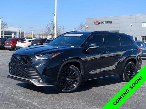 2023 Toyota Highlander XSE