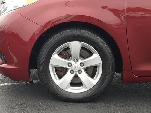 2015 Toyota Sienna LE