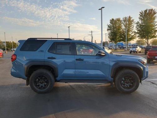 2025 Toyota 4Runner TRD Off Road
