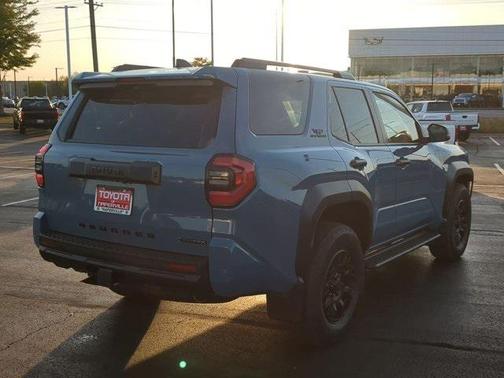 2025 Toyota 4Runner TRD Off Road