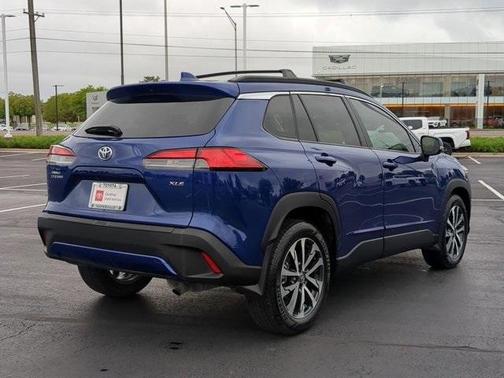 2024 Toyota Corolla Cross XLE