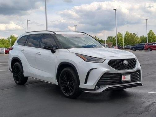 2023 Toyota Highlander XSE
