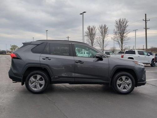 2023 Toyota RAV4 Hybrid XLE