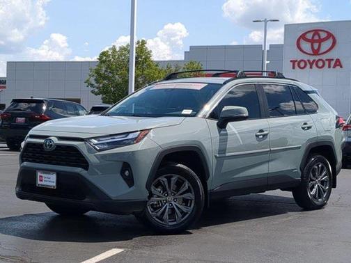 2023 Toyota RAV4 Hybrid XLE Premium