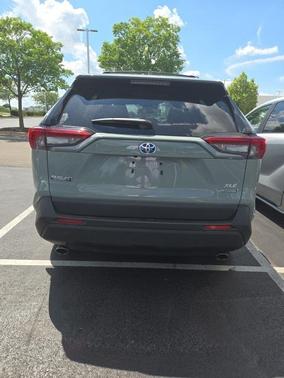2023 Toyota RAV4 Hybrid XLE Premium