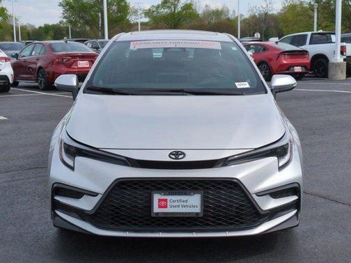 Classic Silver Metallic 2025 Toyota Corolla SE