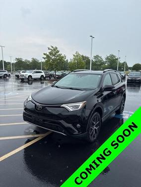2017 Toyota RAV4 SE
