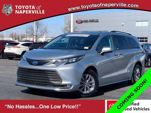 2024 Toyota Sienna XLE