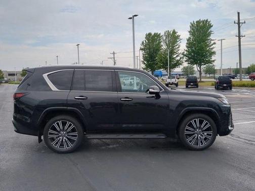 2024 Lexus LX 600 Luxury