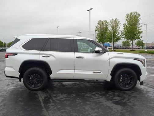 2025 Toyota Sequoia Base