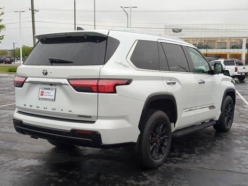 2025 Toyota Sequoia Base