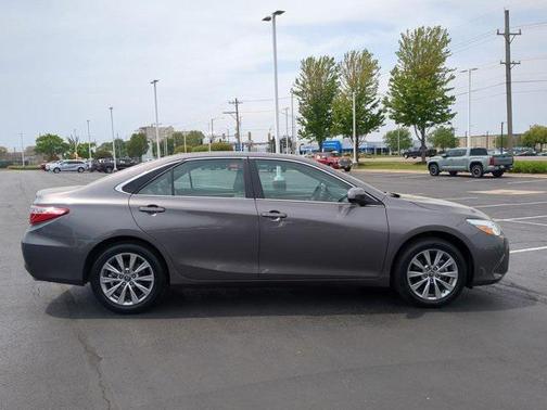 2017 Toyota Camry XLE