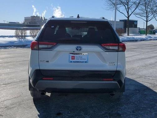 2021 Toyota RAV4 Hybrid SE