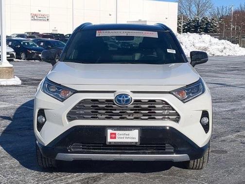2021 Toyota RAV4 Hybrid SE