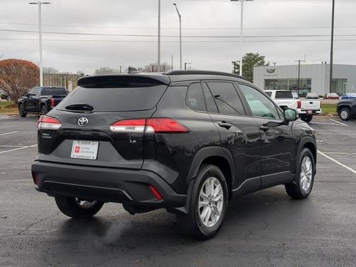 2024 Toyota Corolla Cross LE