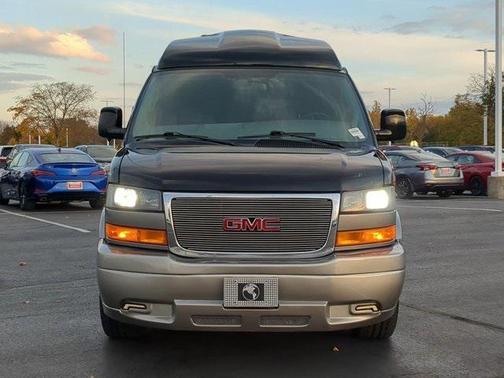 2022 GMC Savana 2500 Work Van