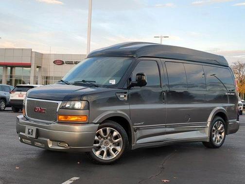 2022 GMC Savana 2500 Work Van