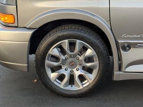 2022 GMC Savana 2500 Work Van