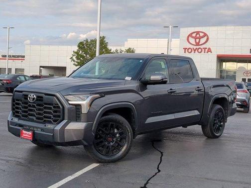 2022 Toyota Tundra SR5