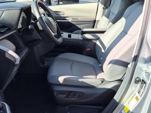 Celestial Silver Metallic 2024 Toyota Sienna XLE