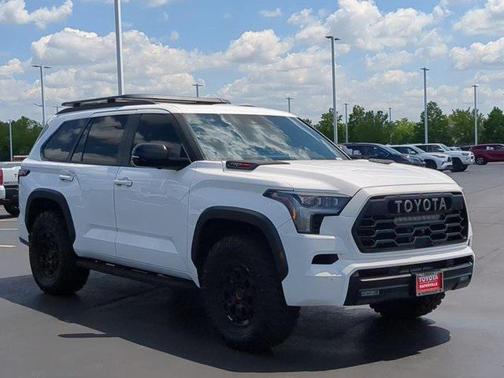 2024 Toyota Sequoia Base