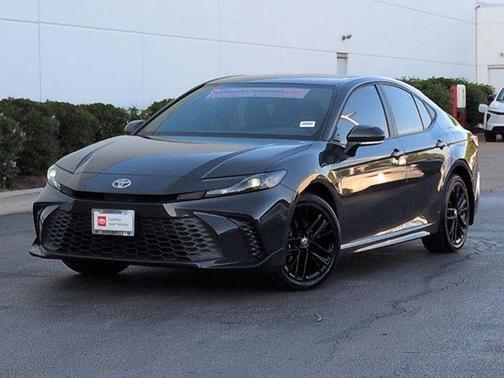 Underground 2025 Toyota Camry SE