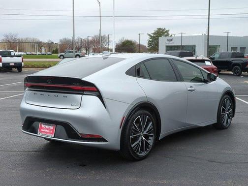 2024 Toyota Prius XLE