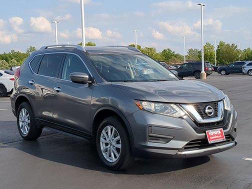 2017 Nissan Rogue SV